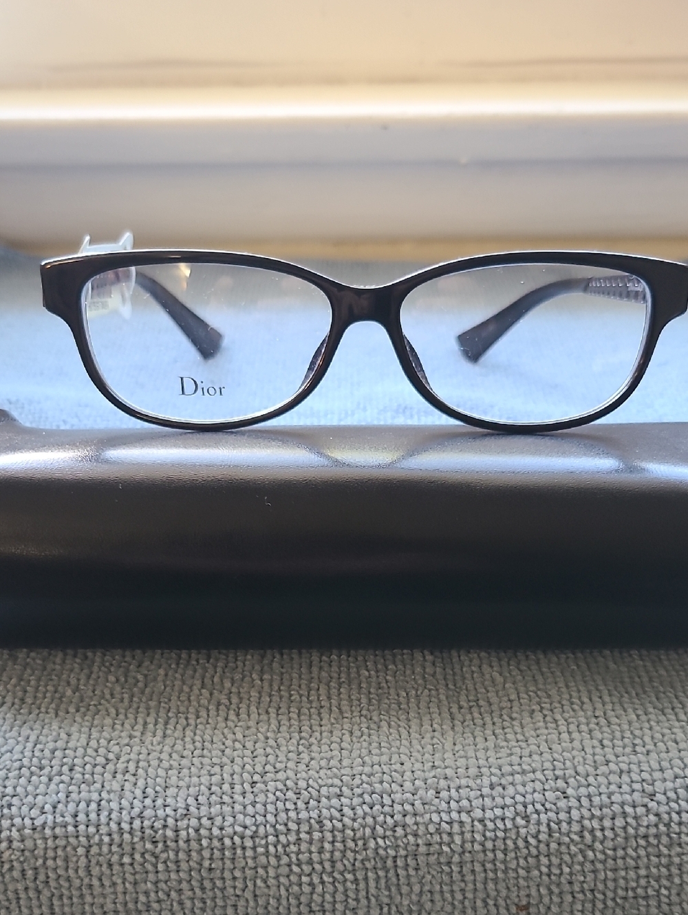 NEW & AUTHENTIC EYEGLASSES CHRISTIAN DIOR MODEL DIORAMA05, BLACK, (807)53-13-145 - Picture 1 of 6